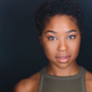 Meet your Posher, Adrianna